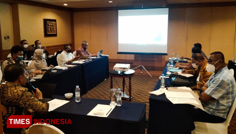 Kementerian Koordinator Bidang Kemaritiman dan Investasi mengundang Pemerintah Provinsi Maluku, bahas rancangan Perpres Maluku sebagai LIN, di Hotel Arya Duta, Selasa (17/5/2022).