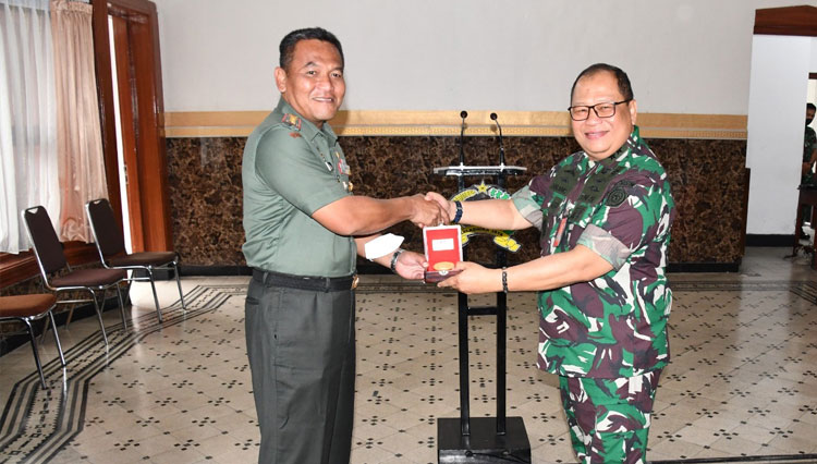 Danrem 083/Bdj Terima Kunjungan Tim Sahli Panglima TNI