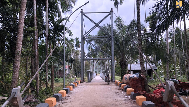 Proyek-Pembangunan-Jembatan-Gantung-di-Aceh-2.jpg