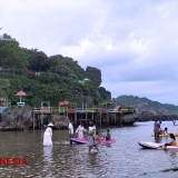 Paddle Your Kayak at Drini Beach Gunungkidul