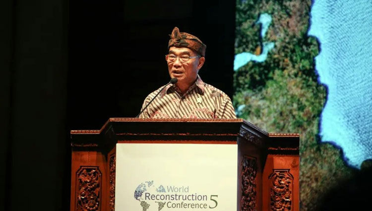 Menko PMK Muhadjir Effendy pada pembukaan World Reconstruction Conference ke-5. (FOTO: instagram Muhadjir Effendy) 