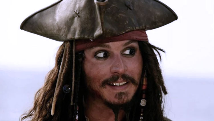 6 Deretan Film Terpopuler yang Pernah di Bintangi Johnny Depp