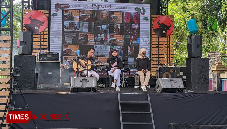 Festival-Kopi-Tanah-Air-di-Ngawi-a.jpg