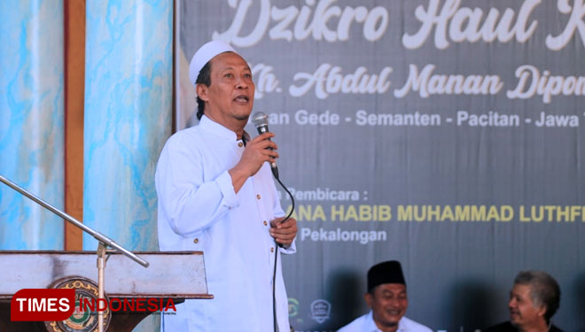 Haul Mbah Abdul Manan, Puluhan Ribu Santri dan Warga Pacitan Padati Sarean Gede Semanten
