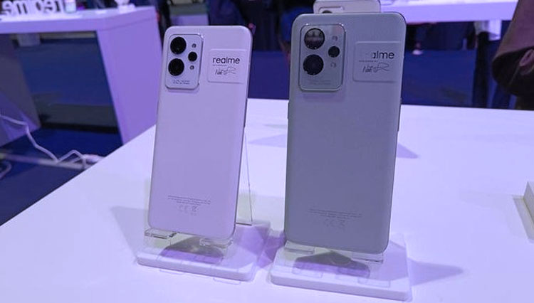 Realme GT 2 Pro. (FOTO: Detik)