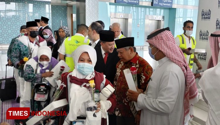 JCH-Indonesia-kloter-pertama-a.jpg