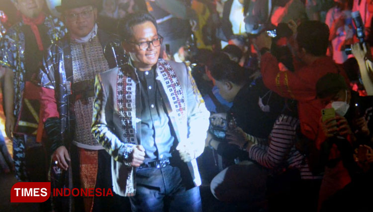 Malang-108-Rise-and-Shine-2.jpg