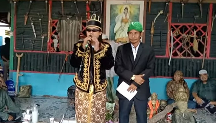 Tangkapan-layar-video-viral-soal-pernikahan-seorang-warga-dengan-kambing-a.jpg