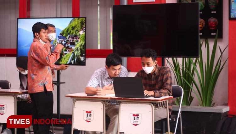 Moklet Youth DigiTalent Siap Jadikan Siswa SMK di Kota Malang Pekerja Digital Profesional