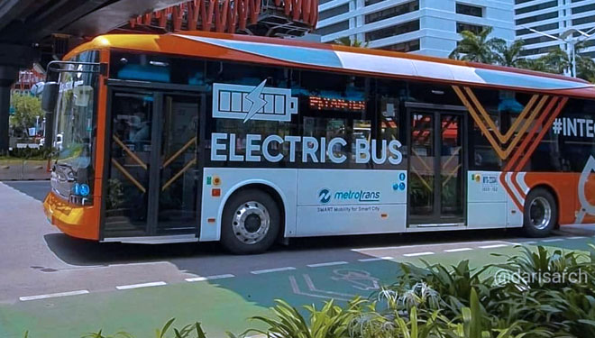 Makin Keren, Sekarang Ada Bus Listrik Transjakarta - TIMES Indonesia