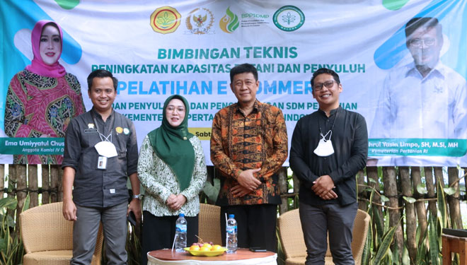 Ema-Umiyyatul-c.jpg