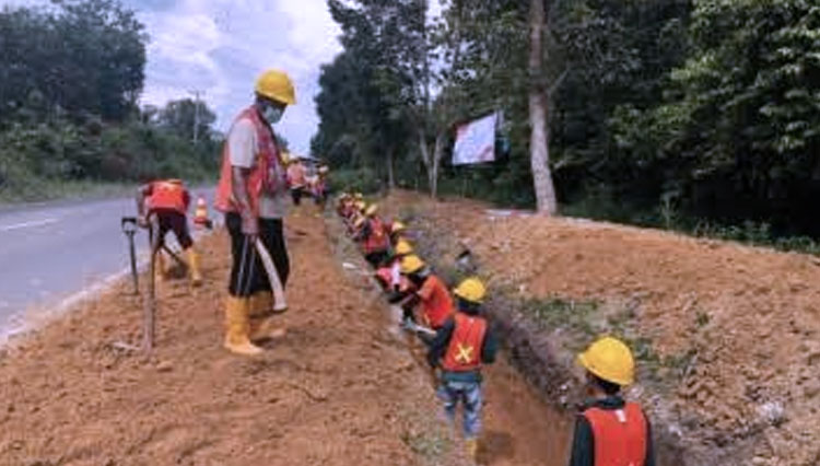 Program Padat Karya Pemeliharaan Jalan Dan Jembatan Kementerian Pupr Ri