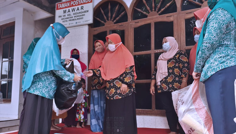 Posyandu Mawar Kota Probolinggo Manfaatkan Sampah Dukung PMT