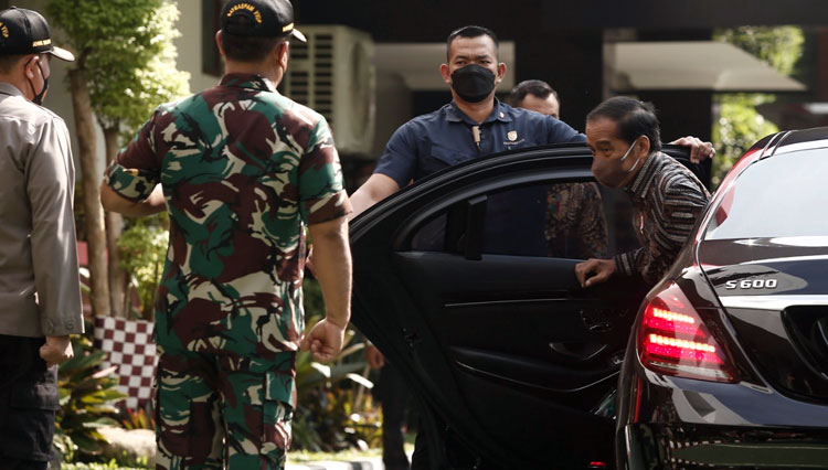 Presiden Jokowi Tiba di Arena Rakernas II PDI Perjuangan