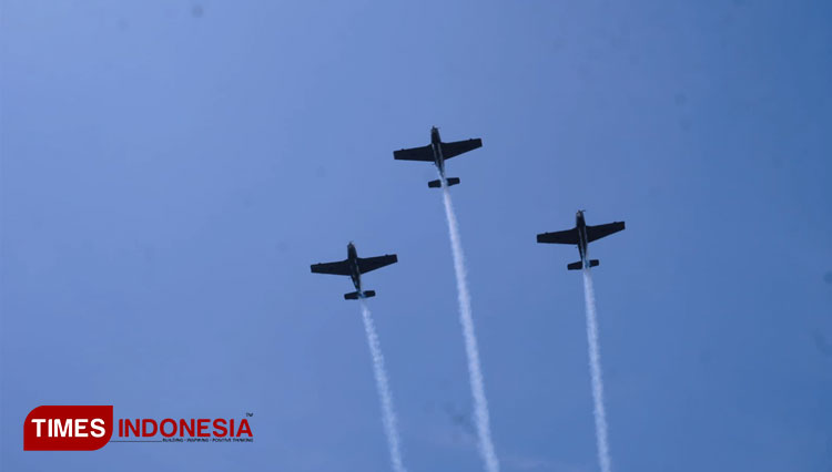 Pesawat-Tempur-TNI-jombang-6.jpg