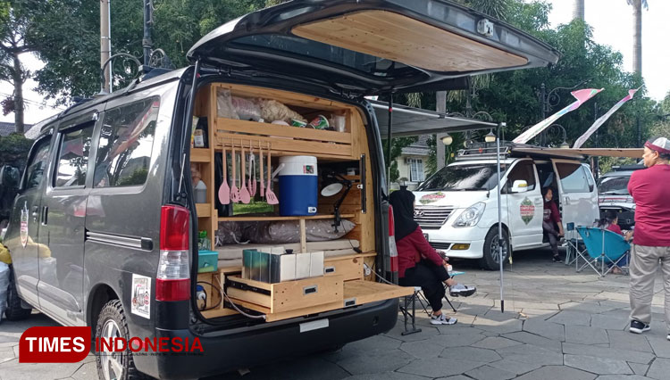 Camper-Van-Indonesia-2.jpg