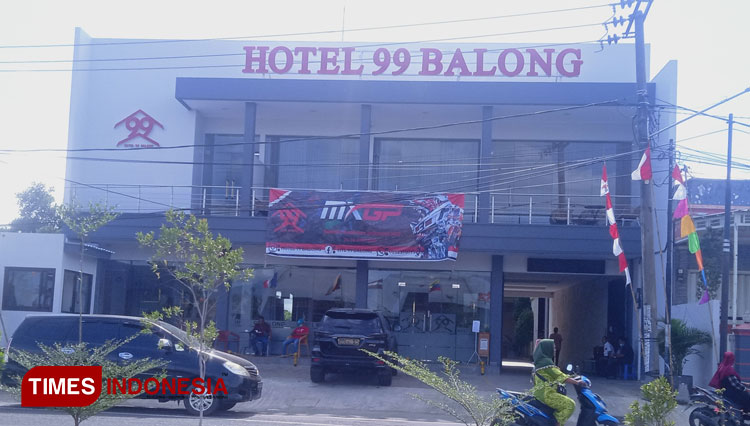 Hotel-99-Balong.jpg