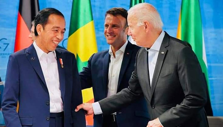 Momen Presiden Jokowi saat full senyum bersama dengan pemimpin dunia. (FOTO: BPMI)