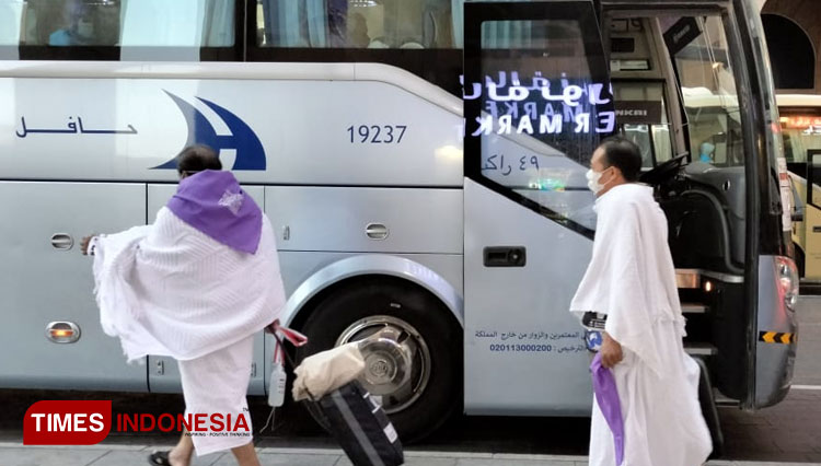 Jemaah-calon-haji-kloter-terakhir-yang-ada-di-Madinah.jpg