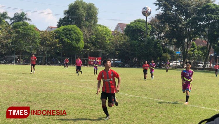 sepak-bola-U-14-Kota-Malang-a.jpg