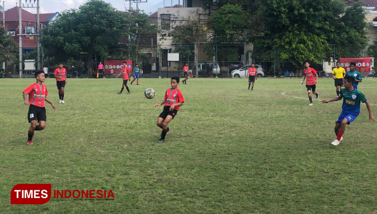 sepak-bola-U-14-Kota-Malang.jpg