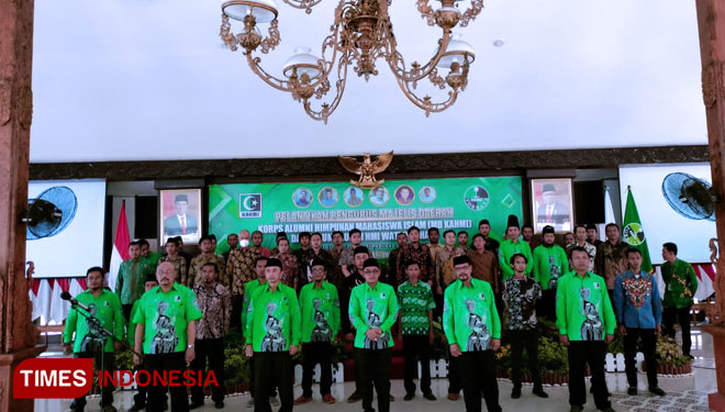Presidium dan pengurus MD KAHMI Kabupaten Probolinggo periode 2021-2026 resmi dilantik. (FOTO: Rhoma Dona/TIMES Indonesia)