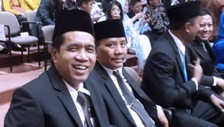 (Kiri) Imam Syafii Anggota Komisi A DPRD Kota Surabaya. (FOTO: Facebook Imam Syafiijtv)
