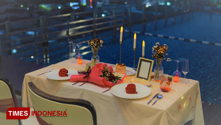 Suguhan romantic dinner dari Java Lotus Hotel untuk yang terkasih. (Foto: Java Lotus Hotel for TIMES Indonesia) 
