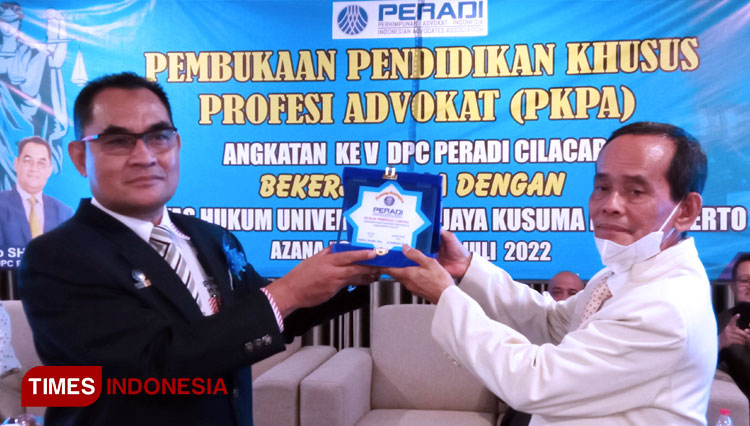 PKPA untuk melahirkan para advokat yang profesional dan mandiri, serta advokat agar mentaati kode etik profesi advokat. (FOTO: Estanto Prima Yuniarto/TIMES Indonesia) 