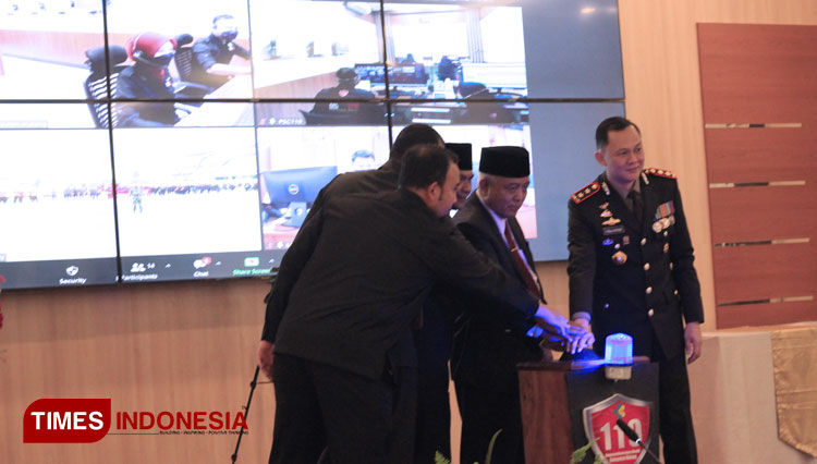 Forkopimda Kabupaten Malang ketika meluncurkan Sisingo, Pelayanan Kedaruratan Terintegrasi di Kabupaten Malang. (Foto: Binar Gumilang/TIMES Indonesia)