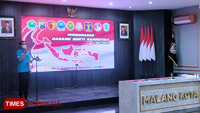 Kepala BNN saat memberikan sambutannya pada pembukaan Pemusnahan Barang Bukti Narkotika di Gedung Ballroom Sanika Satyawada (FOTO: Adam Chesar Gunawan/TIMES Indonesia)