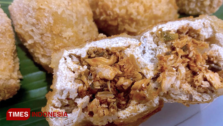 Check This Tasty Fried Stuffed Tofu with Tuna of Morotai