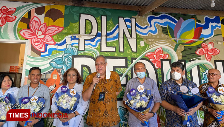 Komisaris-Independen-PLN-Alex-Iskandar-Munaf-b.jpg