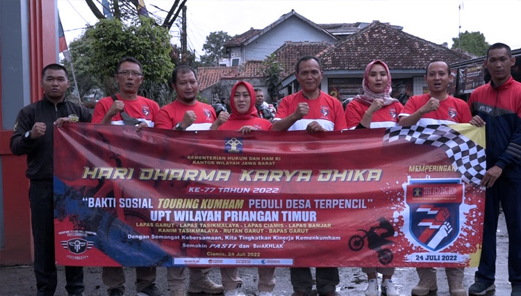Touring KUMHAM Peduli Desa Terpencil, Lapas Banjar Ikuti Baksos di Rancah