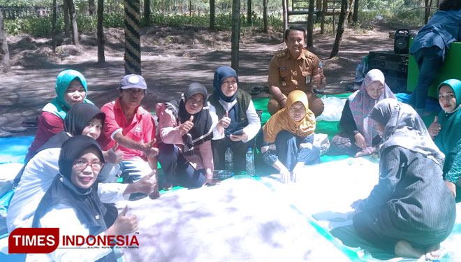 pelatihannya-batik-ekoprint-c.jpg