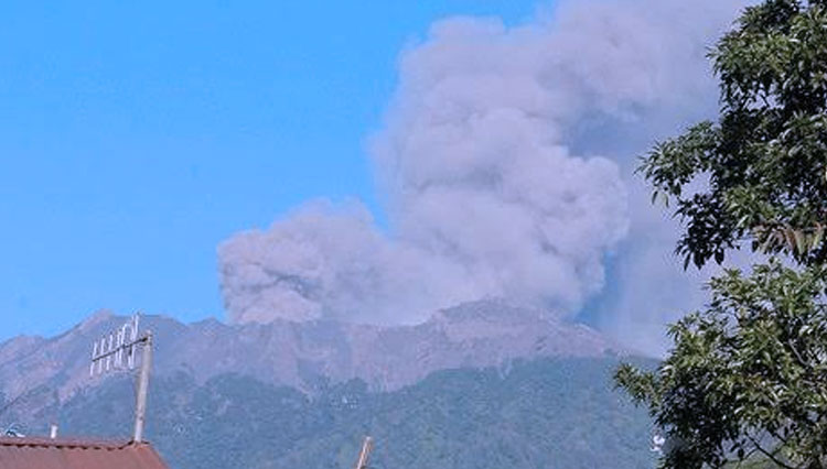 Gunung Raung Meletus, Banyuwangi Belum Terdampak - TIMES Indonesia