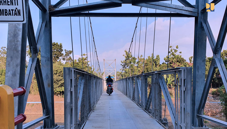 Jembatan-Gantung-2.jpg