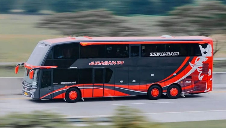 Tampilan bus AKAP terbaru dengan jurusan Malang/Surabaya tujuan langsung ke Jakarta milik Juragan99 Trans. (foto: dok Juragan99 Trans)  