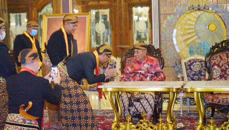 Bupati-SIdoarjo-2.jpg