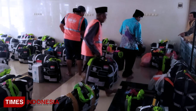 Banyuwangi-kloter-24-c.jpg