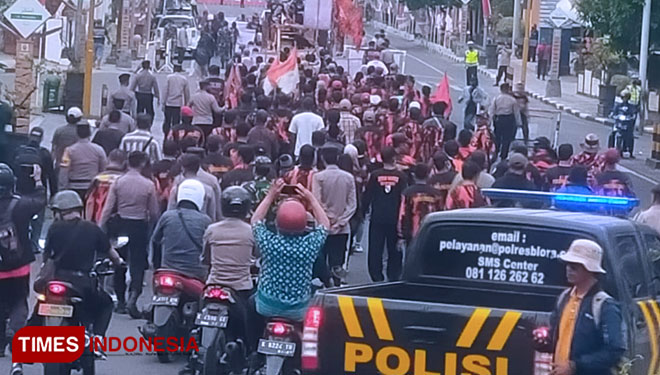 Suasana-aksi-demo-C.jpg