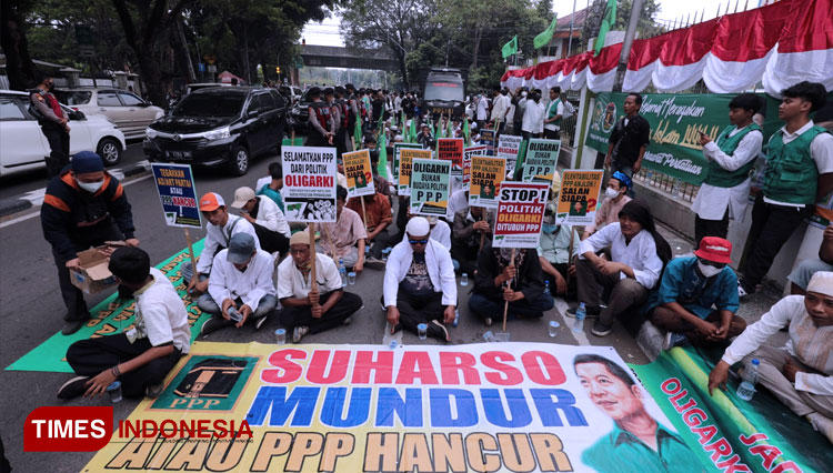 Ratusan Kader PPP Minta Suharso Monoarfa Mundur dari Ketua Umum 