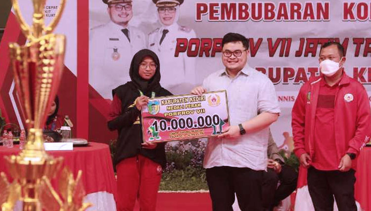 Atlet Kabupaten Kediri Peraih Medali Porprov Jatim 2022 Diganjar Bonus