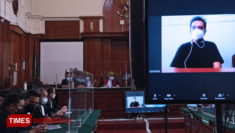 Majelis Hakim PN Surabaya Kabulkan Permohonan Sidang Offline MSAT