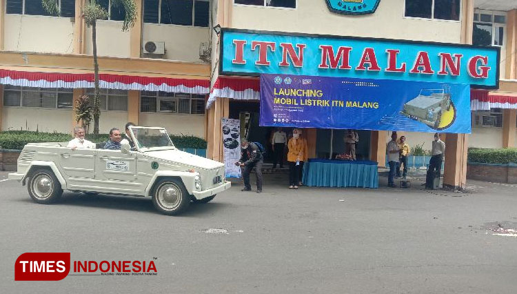 The classical look of Bedjo, an Indonesian Electric Vehicle of ITN Malang. (Photo: Naufal Ardiansyah/TIMES Indonesia)