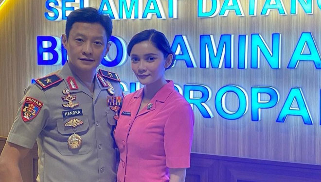 Brigjen Pol Hendra Kurniawan dengan istrinya Seali. (FOTO: instagram Sealisyah)