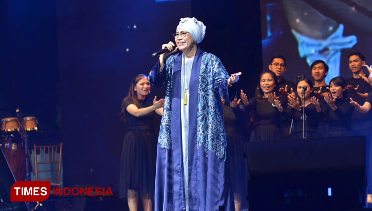 Indah-Kurnia-3.jpg