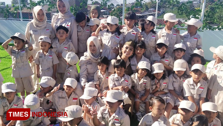 Dua Tahun Absen, Yuni Shara Ikuti Upacara 17 Agustus di Kota Batu