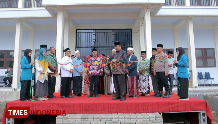 IAIDA Blokagung Banyuwangi Resmikan Gedung B Kampus II