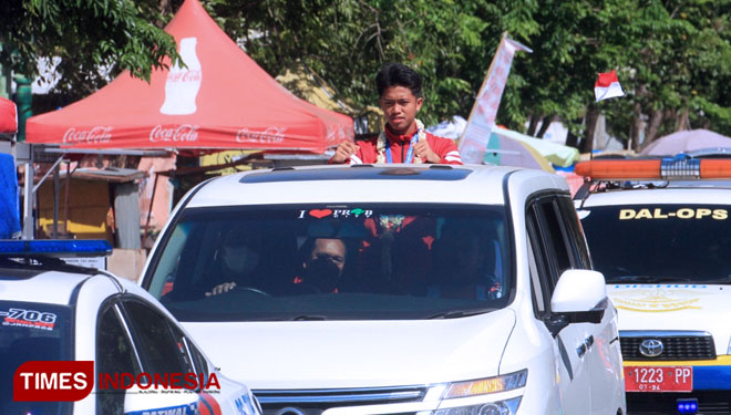 Pemain Timnas U-16 Diarak Keliling Kota Probolinggo 